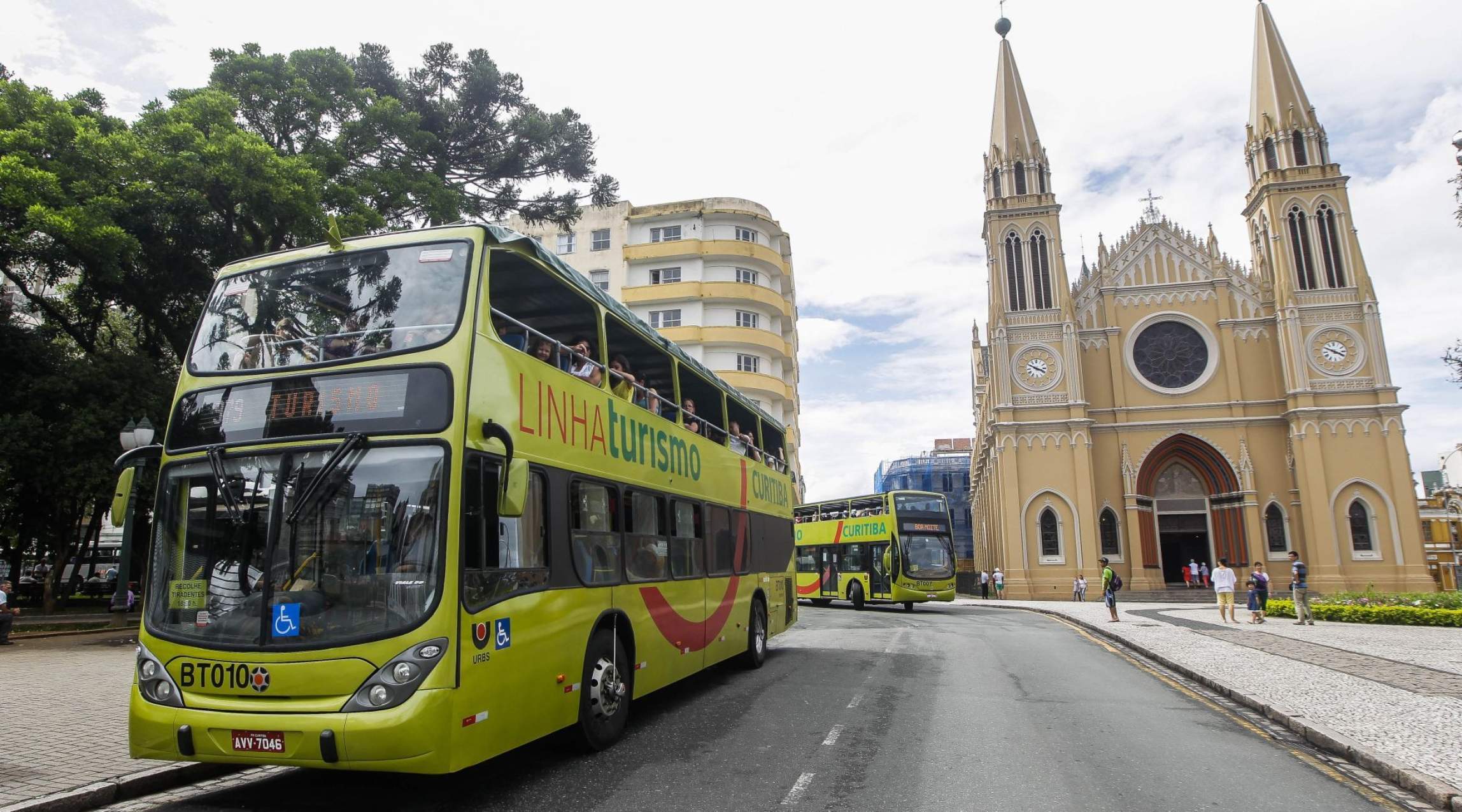  onibus de turismo curitiba 