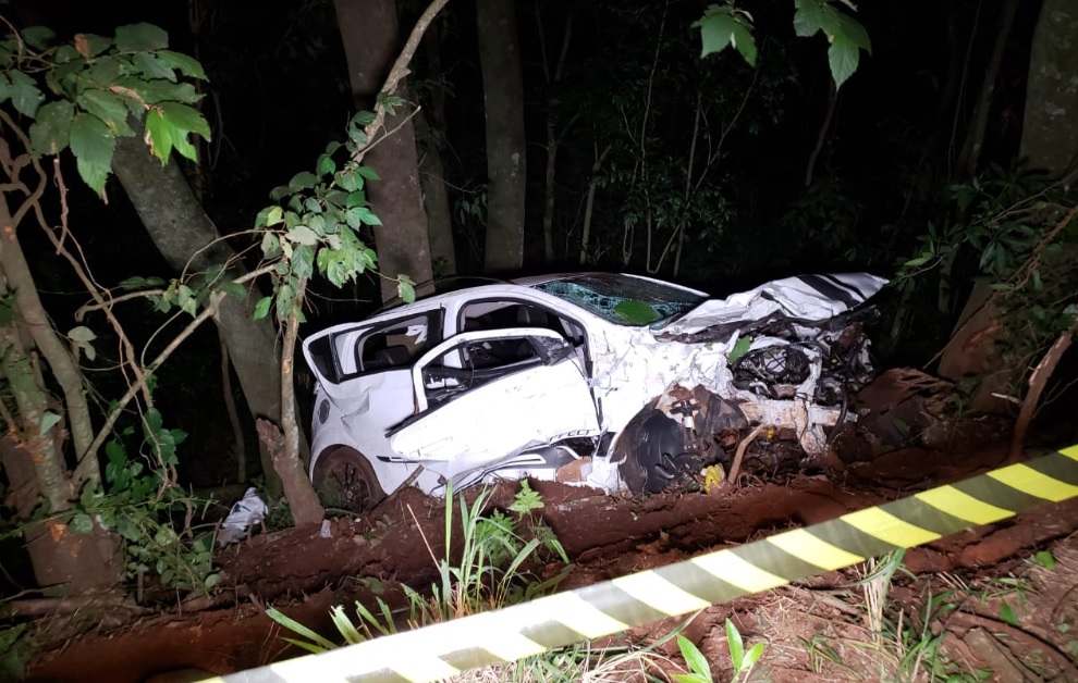  O grave acidente na PR-281 deixou cinco mortos neste sábado! (Foto: Ivânia Bonatto/Diário da Informação) 