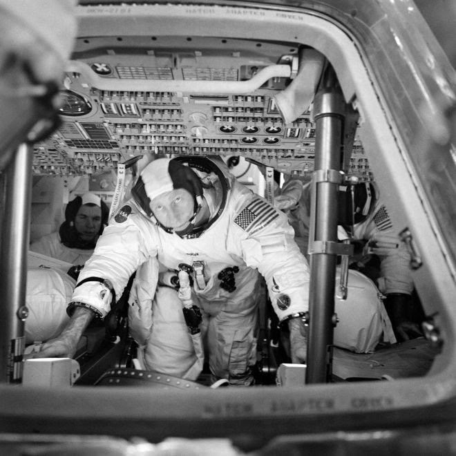 astronautras-enfretam-isolamento