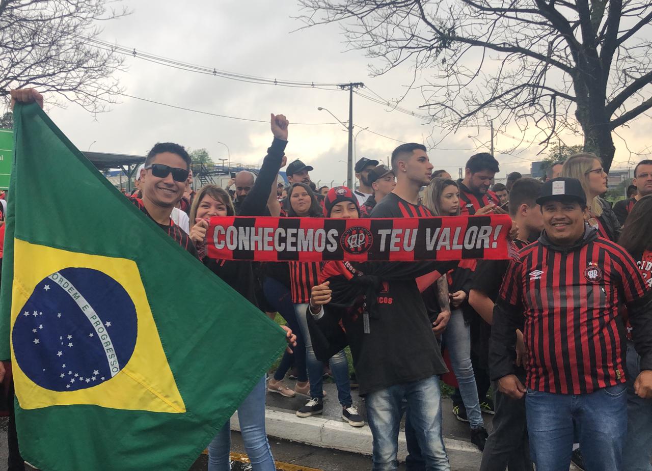  athletico aeroporto copa do brasil torcedores 