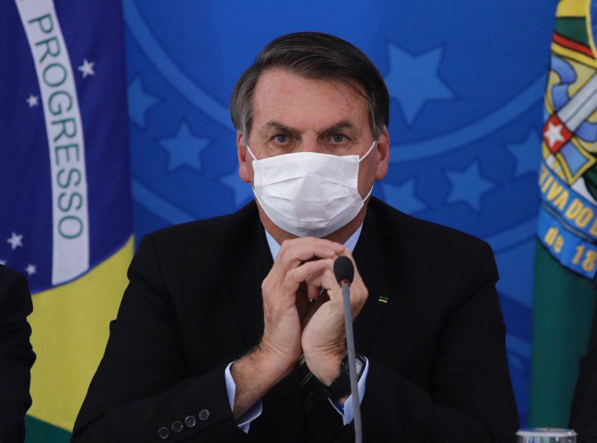  bolsonaro-coronavirus-mascara 