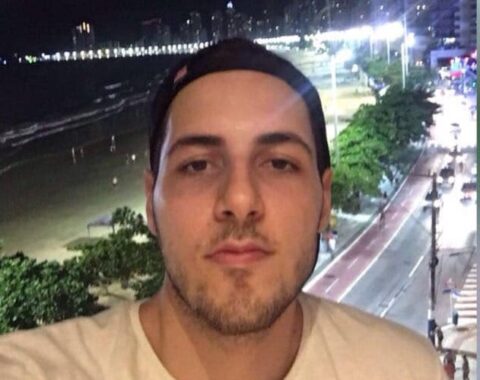  O estudante curitibano morreu durante uma festa em Santa Catarina. 