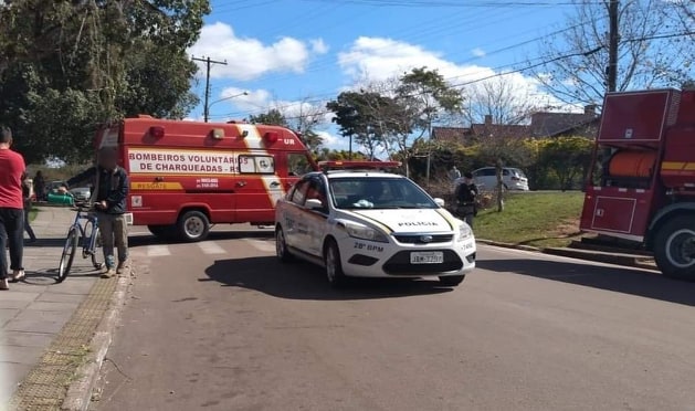  invade escola machado 