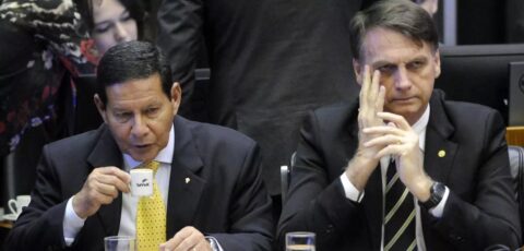  Mourão e Bolsonaro 
