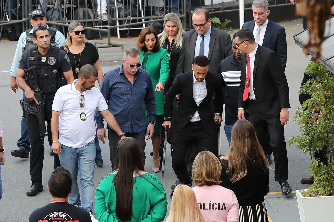  Neymar presta depoimento sobre estupro pela segunda vez (FOTO: NACHO DOCE/ REUTERS) 