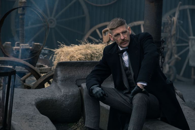 Peaky Blinders – apostas e navalhas