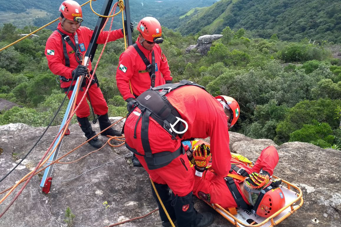  Treinamento bombeiros 