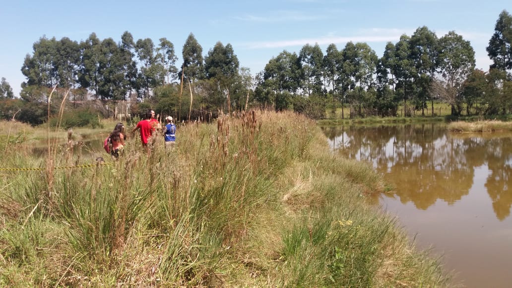  Jovem de 16 anos morreu afogado em Fazenda Rio Grande (Foto: Tiago Silva, da RIC TV 