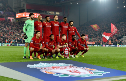 Liverpool opta por dividir elenco entre Mundial de Clubes e Copa