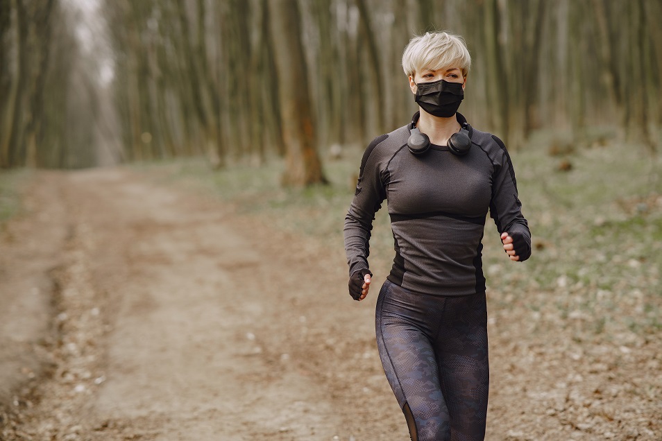  mulher corrida e menopausa 