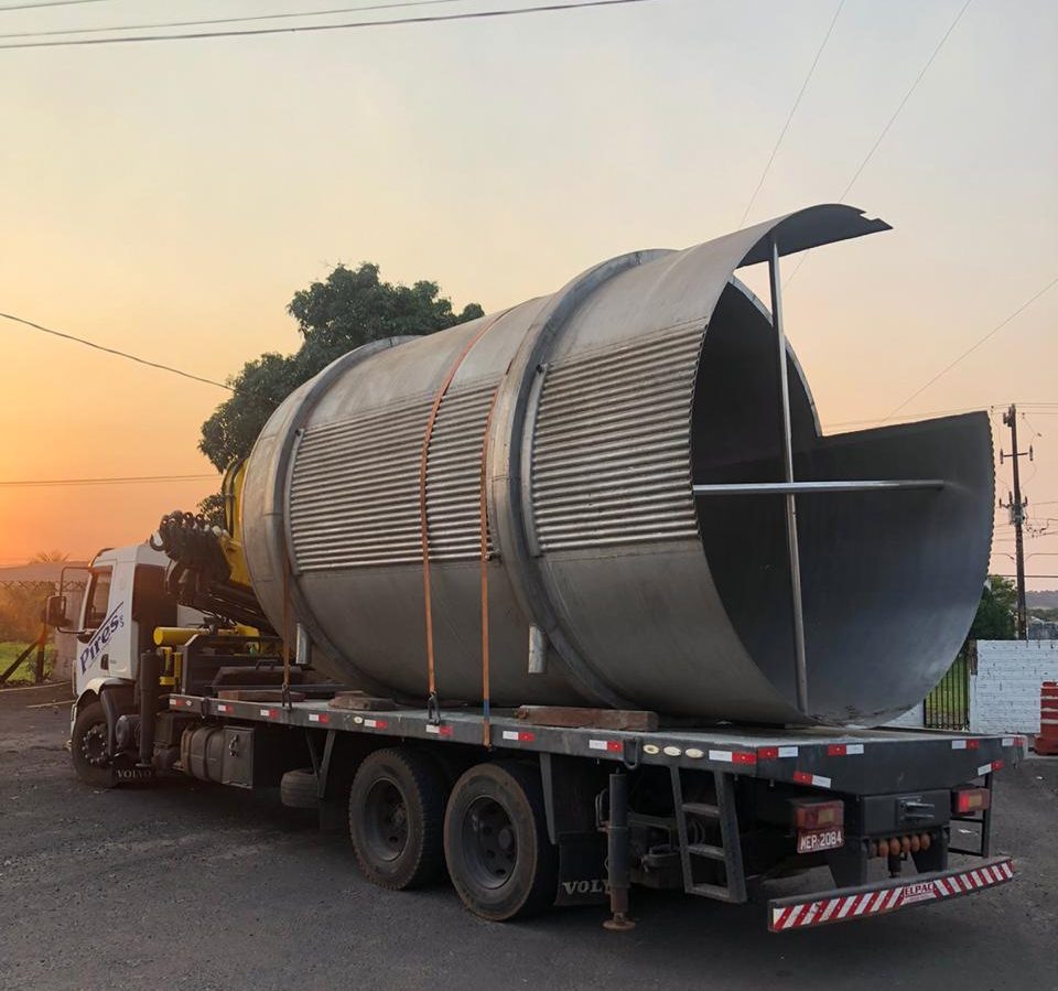  bandidos FURTAM TANQUE SILO em Maringá 