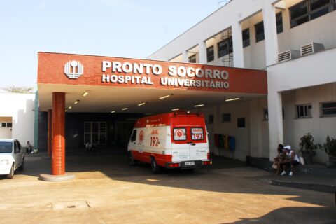  Hospital Universitário de Londrina 