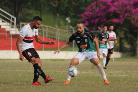  Maringá FC empata com Apucarana 