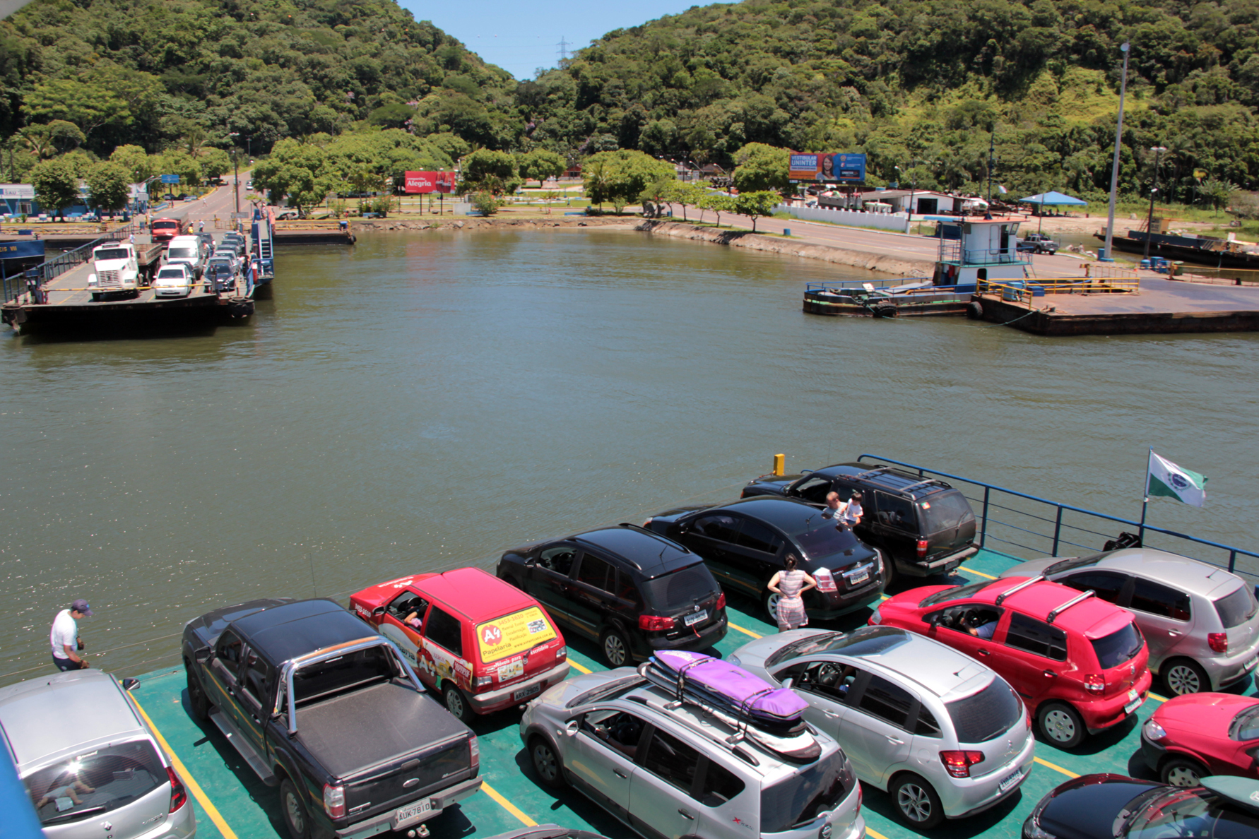  Ferry-boat de Guaratuba 