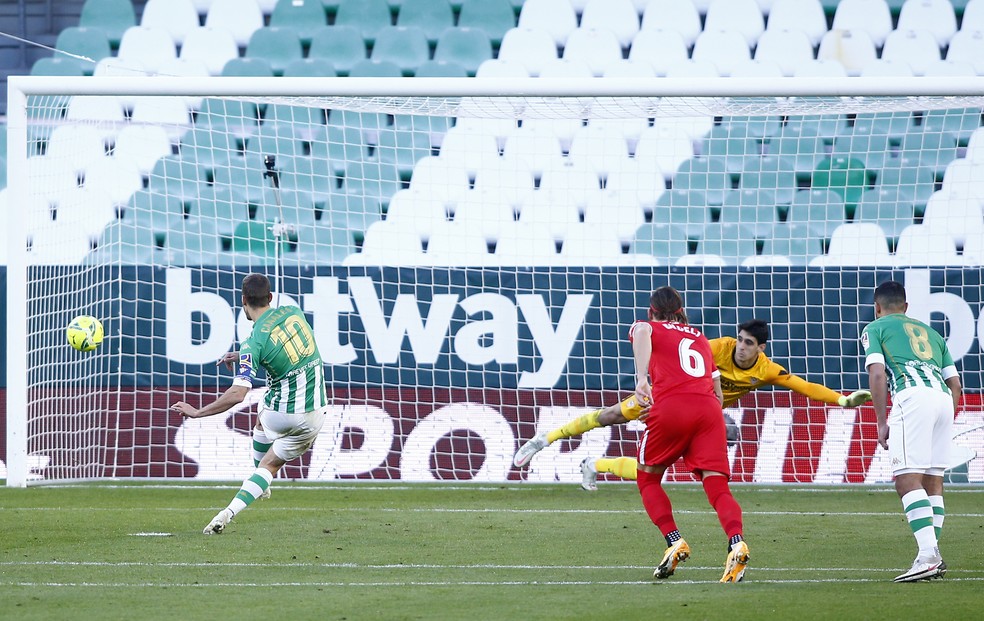  Betis e Sevilla 