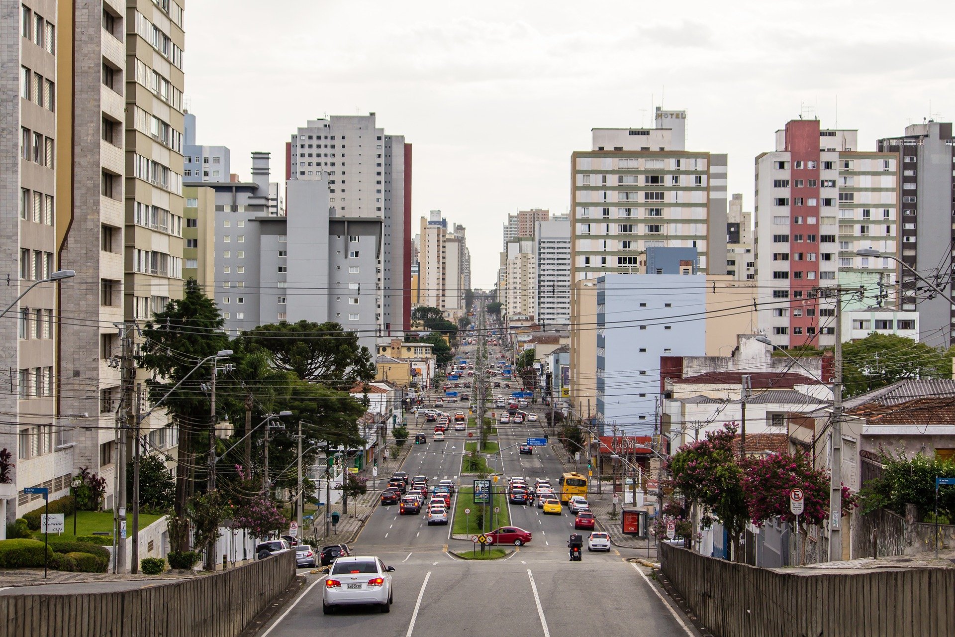  mercado imobiliário Curitiba 