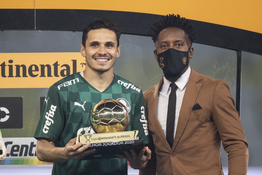Palmeiras: Raphael Veiga é eleito o melhor jogador da Copa do Brasil