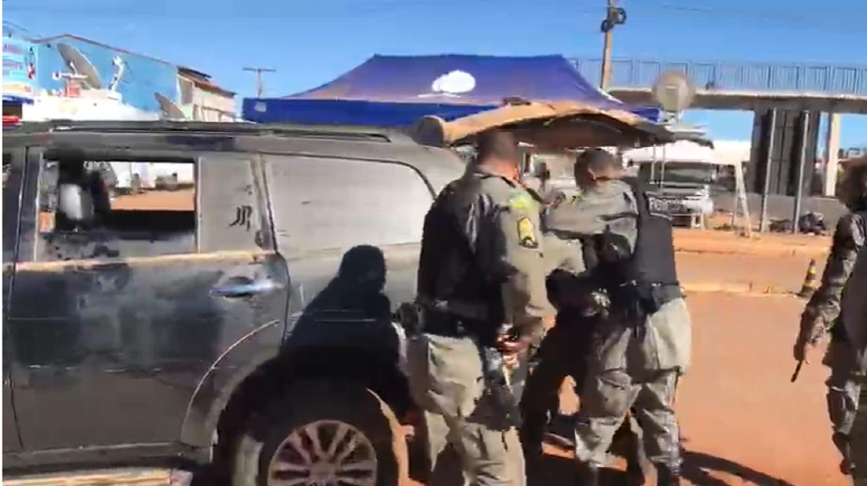  policia Lázaro 4 mil rede 