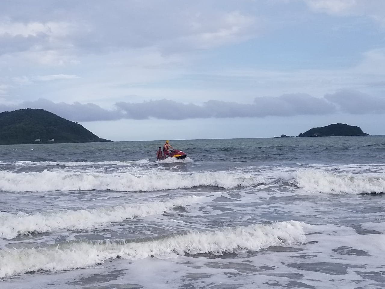  pescador-desaparecido-ilha-do-mel 