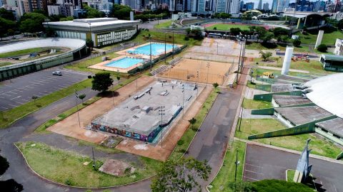  Foto aérea da Vila Olímpica de Maringá 