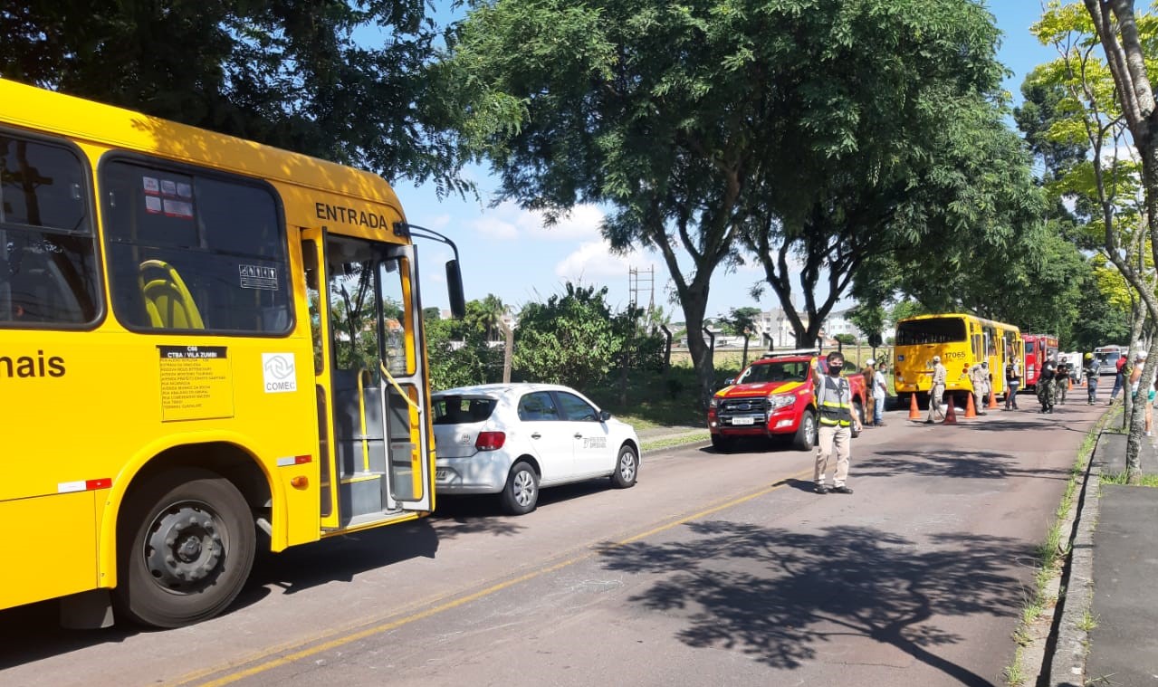  adolescente-morre-atropelado-onibus 