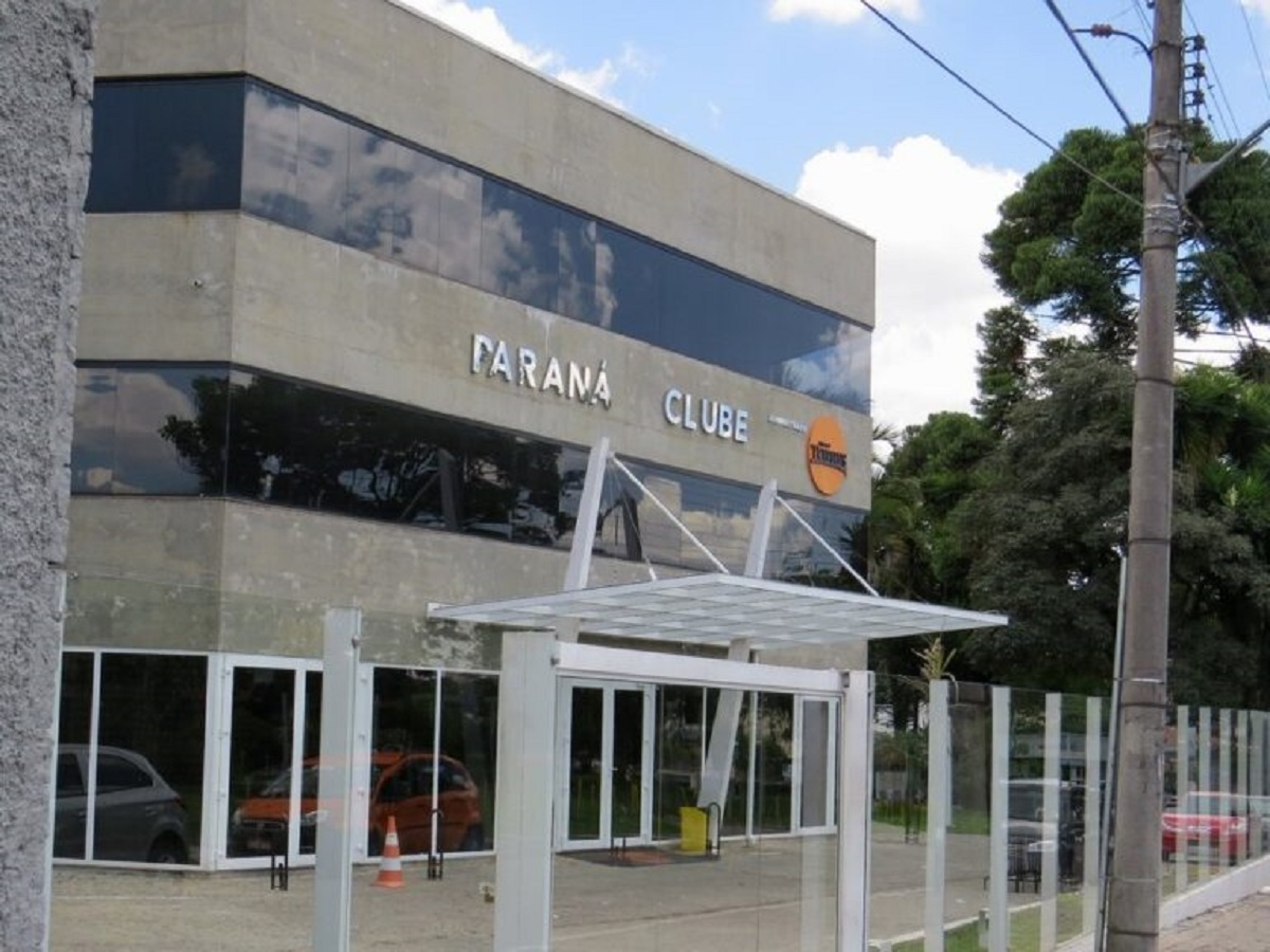  Corpo de Mauro Urbim seá velado na sede social do Paraná Clube, em Curitiba. (Foto: Fernando Freire / Divulgação / Justiça Federal) 