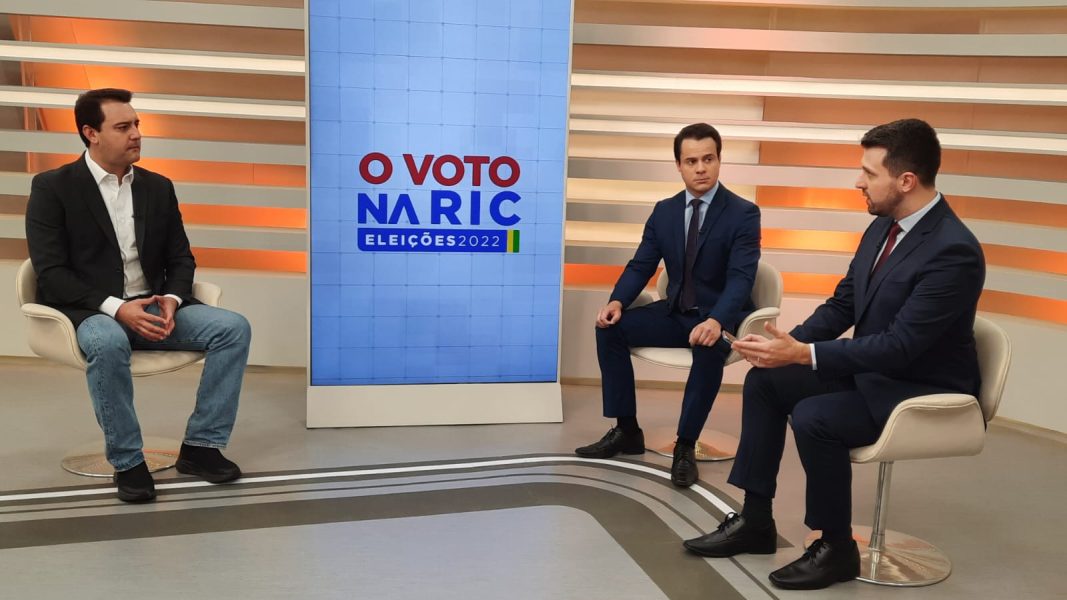 Ratinho Junior reaparece como pré-candidato em sabatina da Folha/UOL