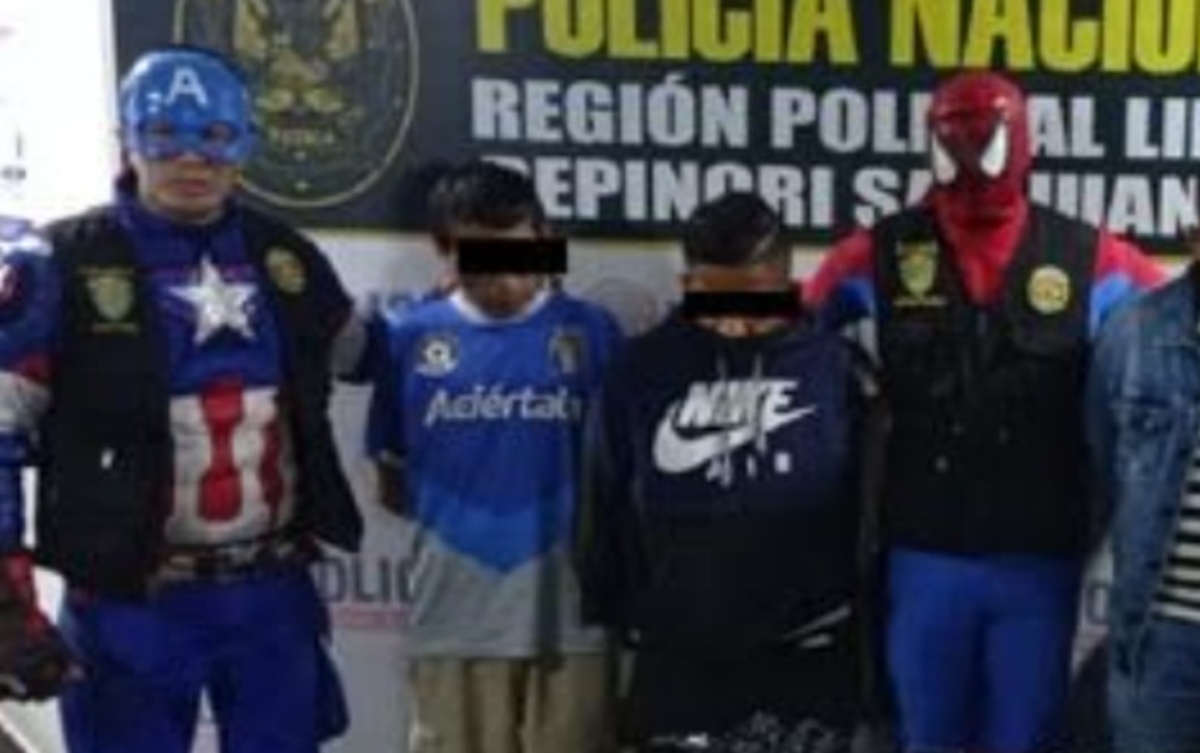 Policiais se disfarçam de Vingadores para capturar traficantes no