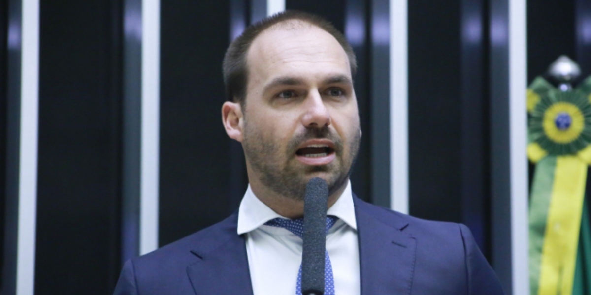 Eduardo Bolsonaro🇧🇷 on X: Melhor comparação sobre um petista