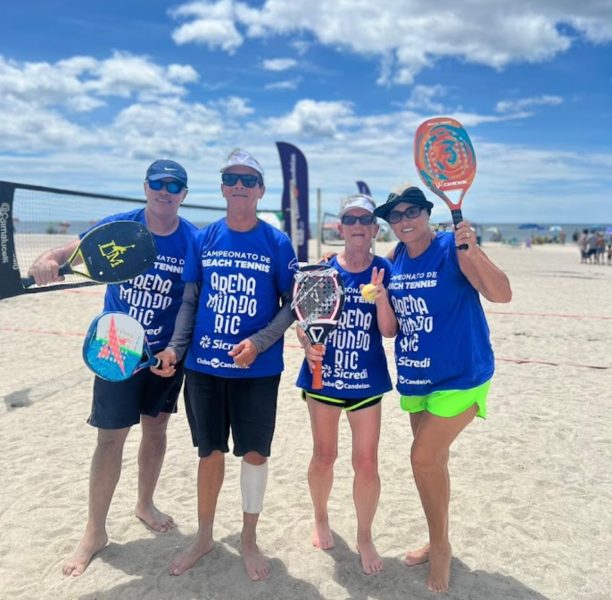 Arena Mundo RIC Sicredi faz competição de Beach Tennis entre os veranistas