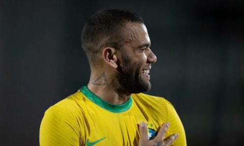  Daniel Alves em jogo da Seleção Brasileira 