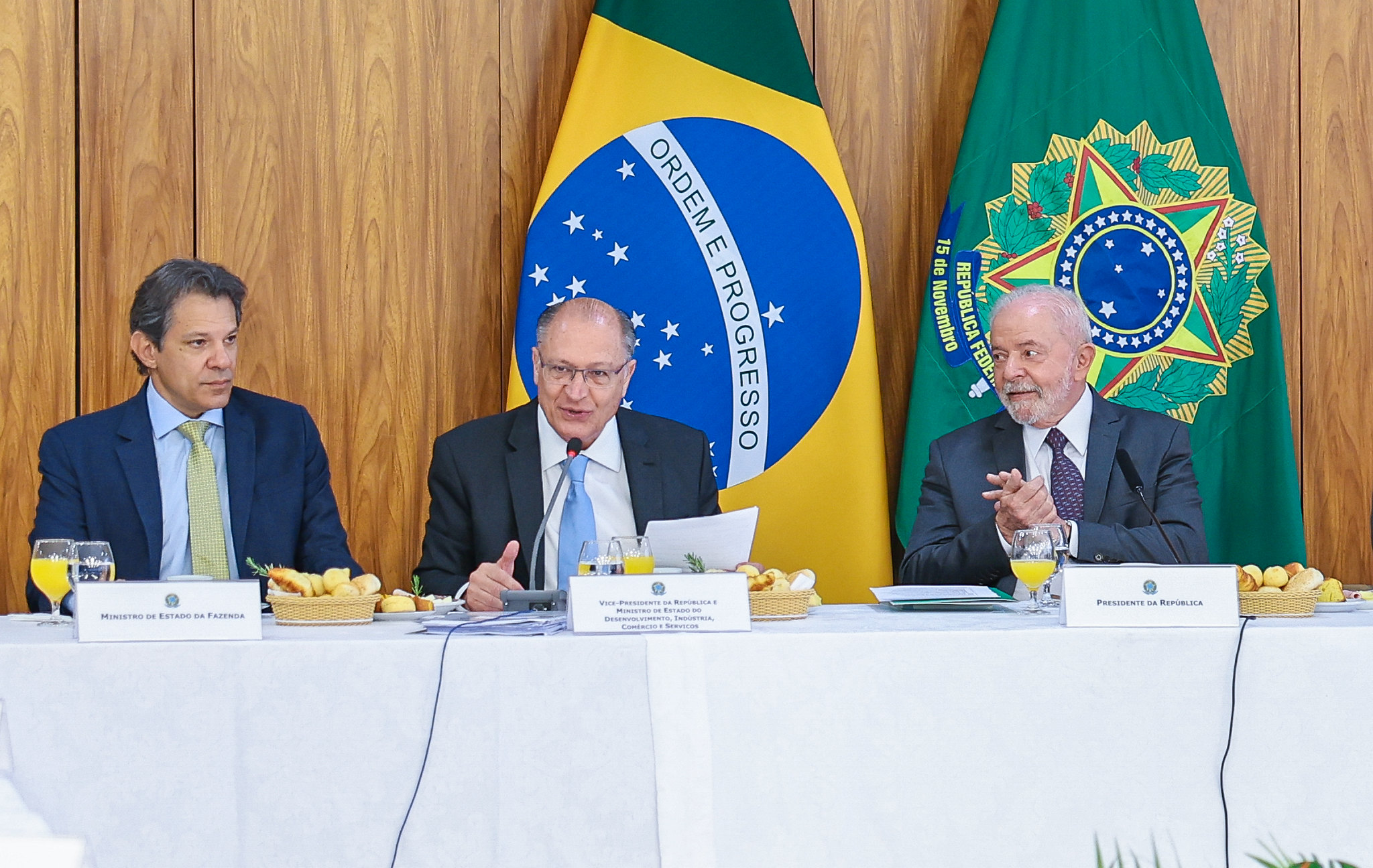  Ministro de Estado da Fazenda, Fernando Haddad, Vice-Presidente da República e Ministro de Estado da Indústria e Comércio, Geraldo Alckmin, Presidente da República, Luiz Inácio Lula da Silva 