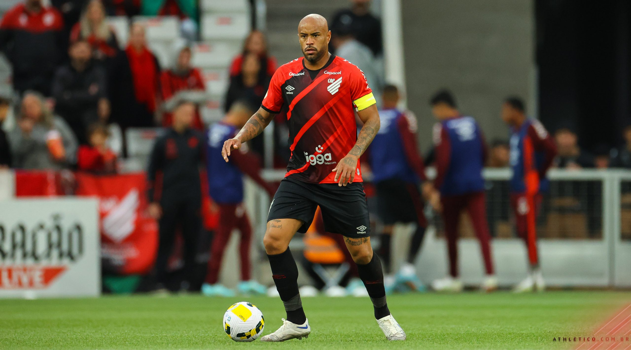 Maringá tem 3 reforços para jogo contra o Flamengo, pela Copa do