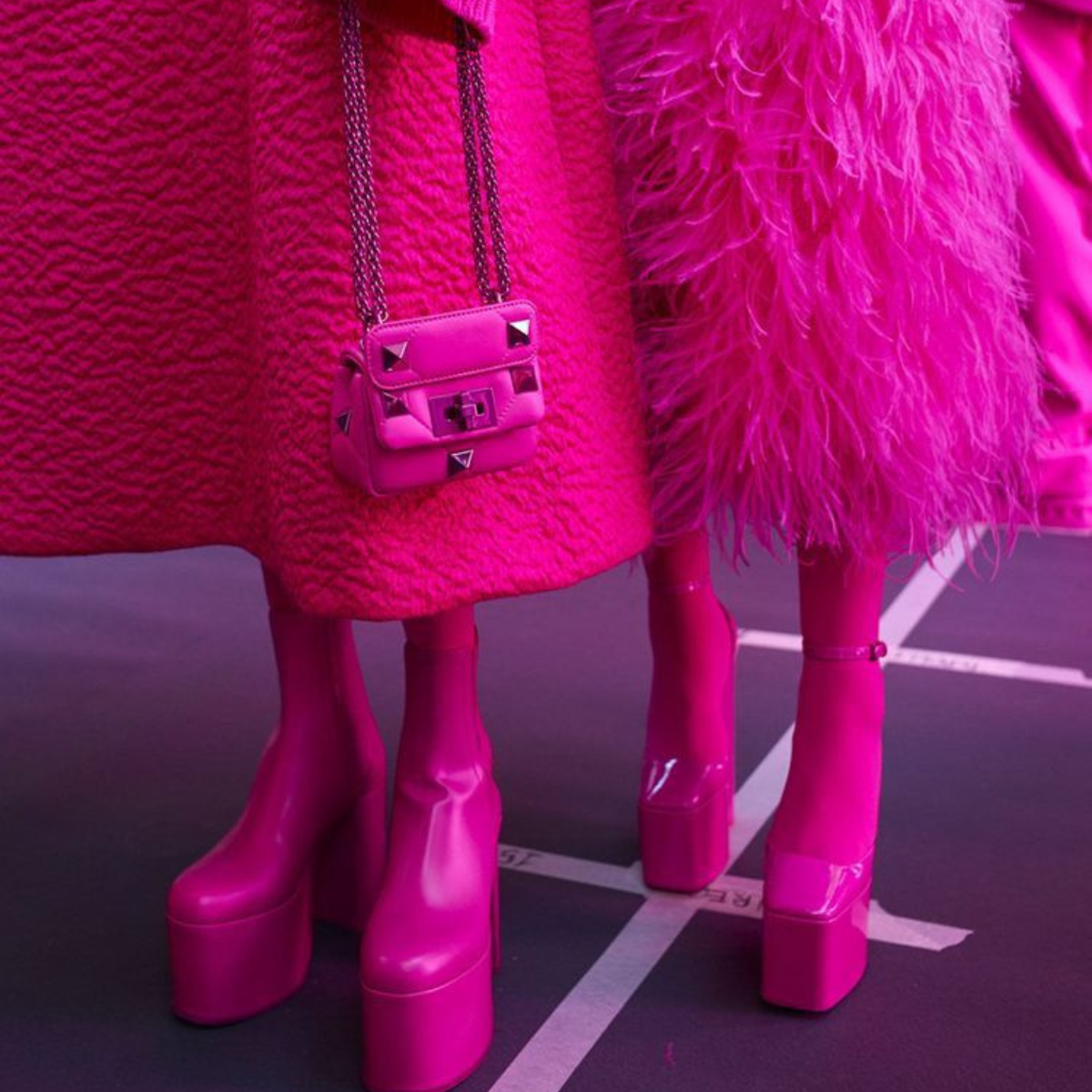 Roupas rosa inspiradas na barbie na moda feminina
