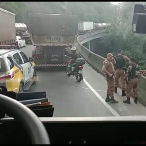 Assaltantes de banco em Antonina ainda não foram localziados e Polícia Militar permanece com buscas na região da Serra do Mar. (foto: Divulgação / PM)