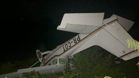 Avião faz pouso forçado e deixa dois feridos em Santa Catarina