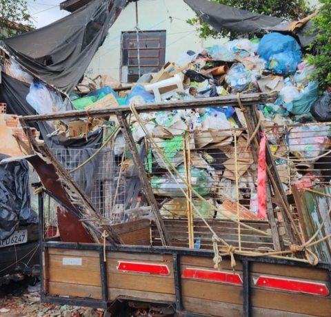 casa-acumulador-reciclável