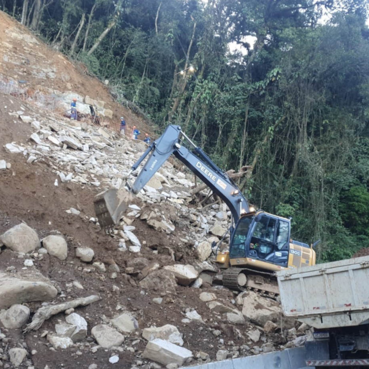  Estrada da Graciosa obras 