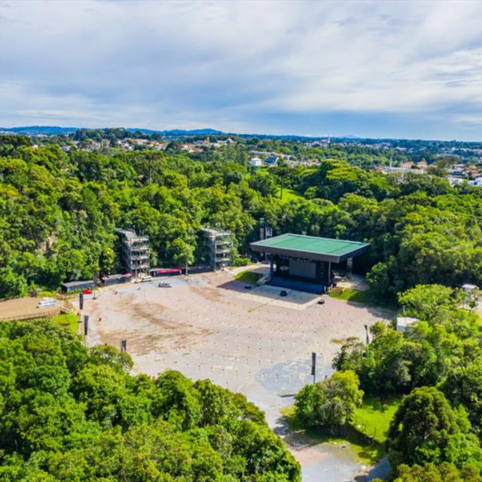  Pedreira não poderá abrigar shows em dias de jogos de futebol clássicos ou decisivos. (Foto: Prefeitura de Curitiba) 