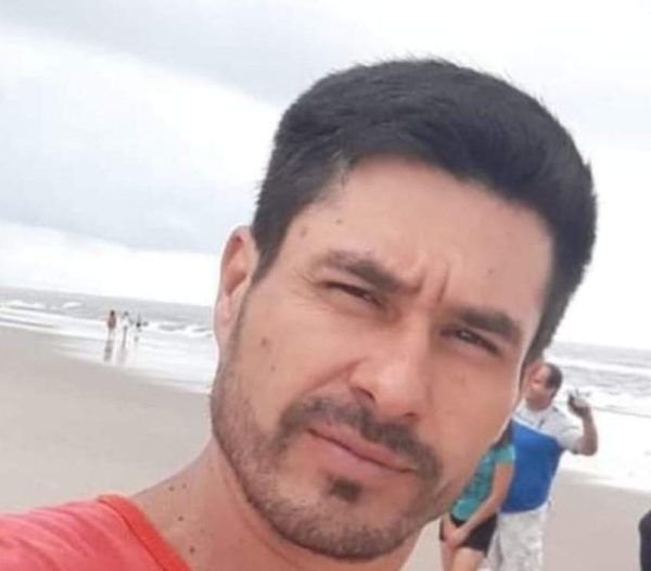 Homem é morto a tiros após sair de culto em Mandaguari.