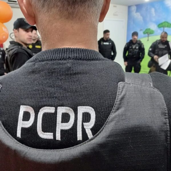 Agentes da Polícia Civil