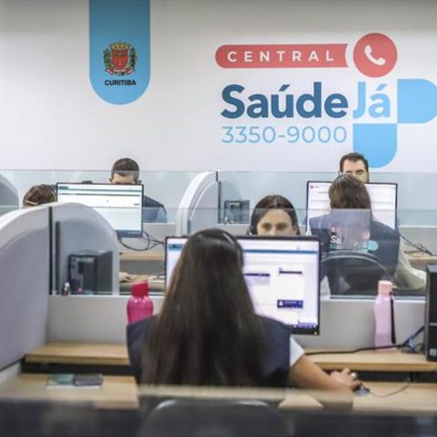 Videoconsultas Central Saúde Já Curitiba é ampliada para pessoas de 18 a 50 anos