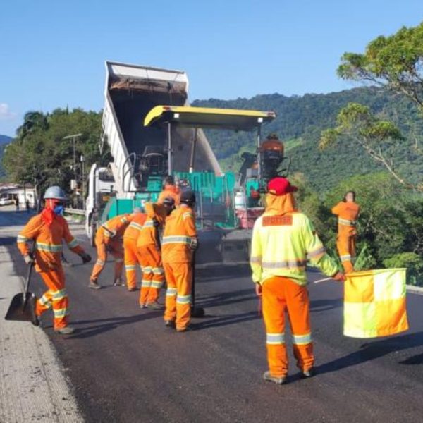 km 33 br-277 obras trânsito rodovia estrada