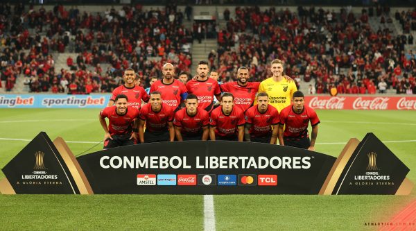 Jogadores do Athletico na Libertadores