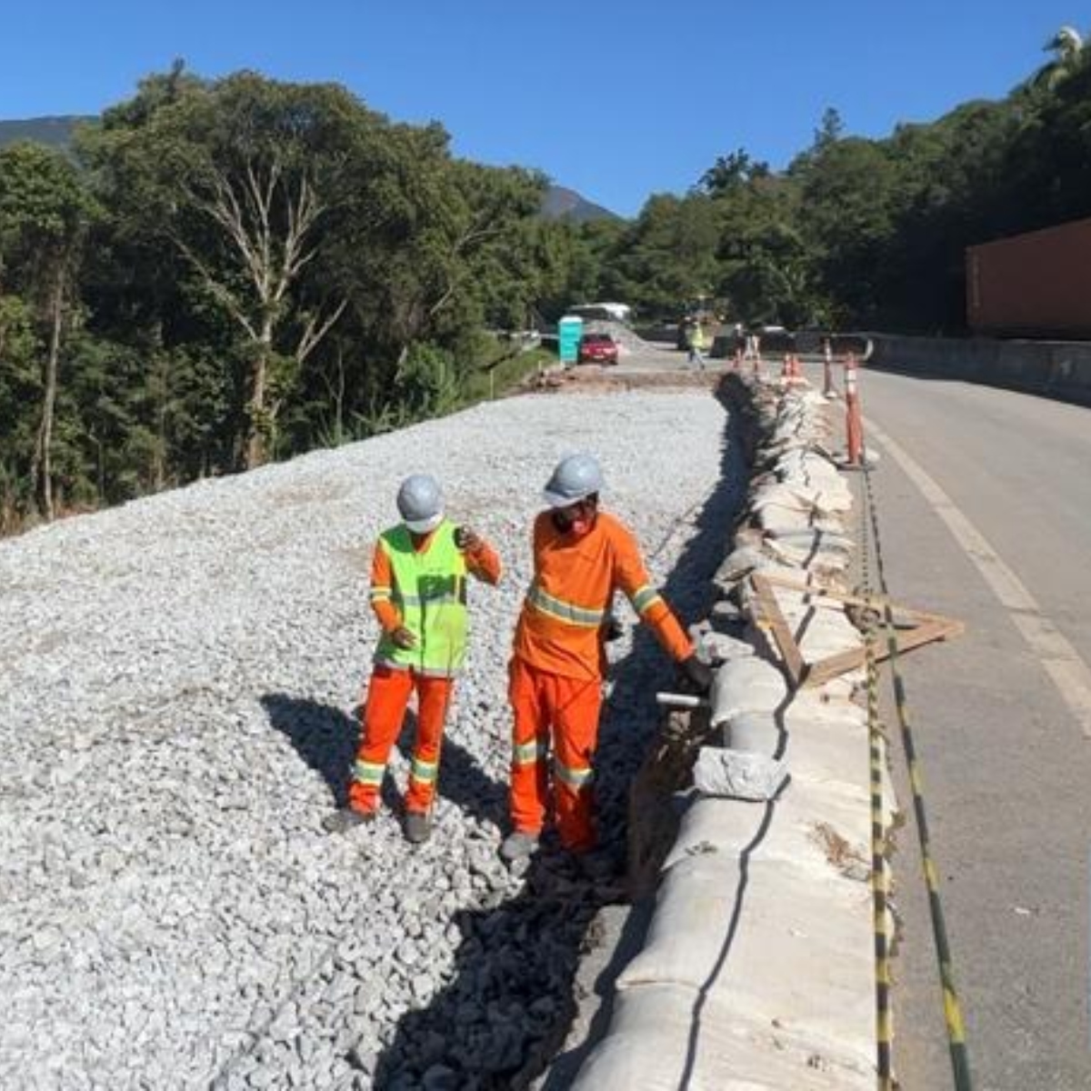  rachadura afundamento br-277 obras 