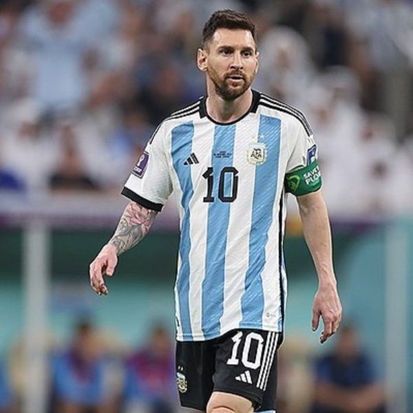 Messi é detido em aeroporto após cometer gafe: ‘Taiwan não é China?’