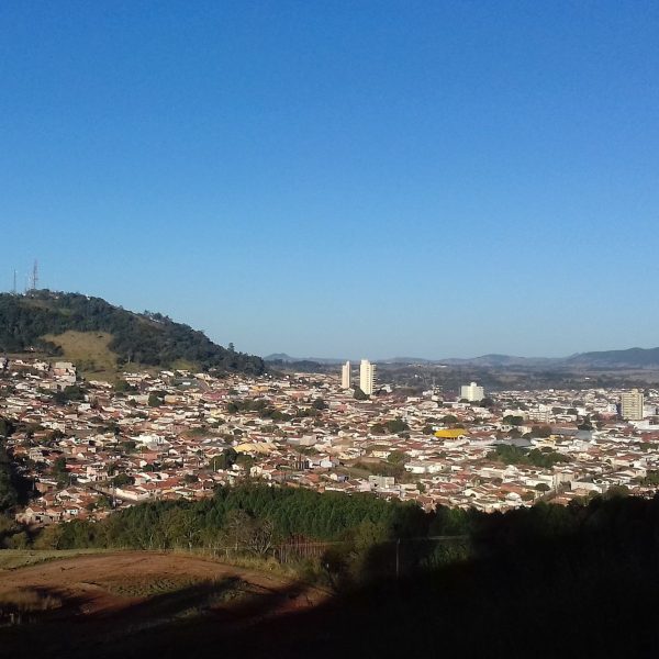 Santo Antônio da Platina poderá saltar de 9 para 13 vereadores