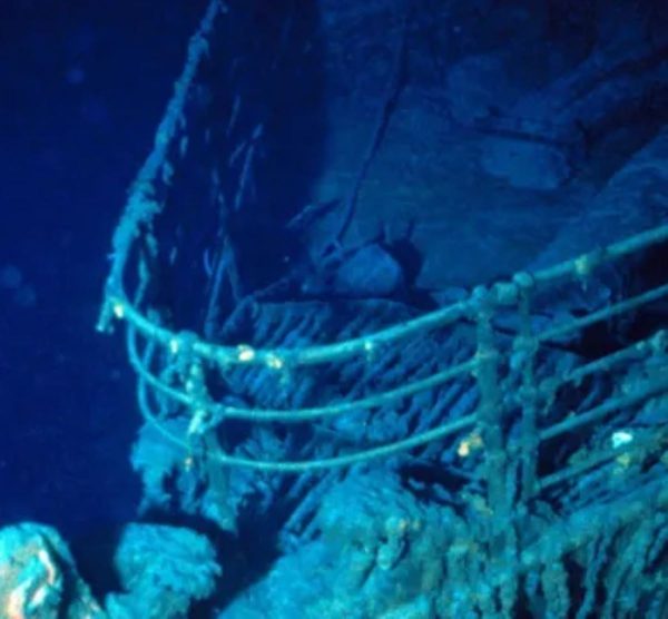 submarino-destrocos-titanic