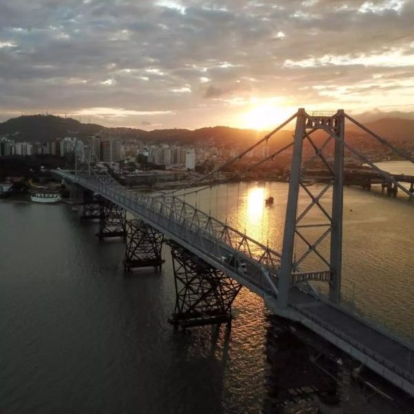 prefeito proibe queima de fogos em florianópolis no reveillon