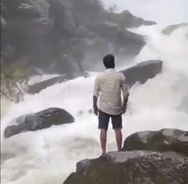 Já salva esse vídeo pra não perder ❤️ Essa é a Cachoeira da Água